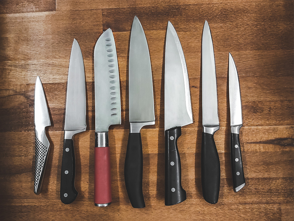 Broušení a leštění kuchyňských nožů pro restauraci, Běchovice